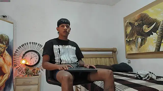 mr stiven  online show from 05-26-26, 03:37