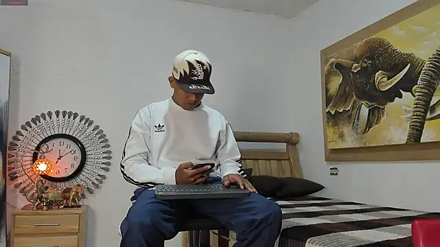 mr stiven  online show from 05-02-26, 03:01