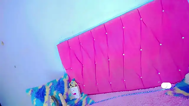 Theylor Rouse online show from 10-16-25, 08:22