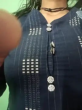 Snapshot of Aafreen_36 chatting on 03-15-26, 02:35 Aafreen 36 online show from 03-15-26, 02:35