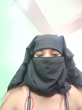 Aafreen 36 online show from 05-18-26, 02:55