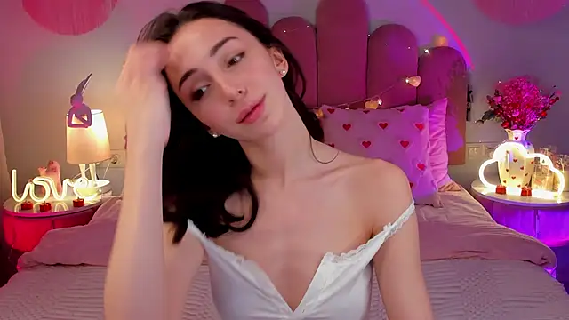 ElsaYoung online show from 02-08-26, 08:28