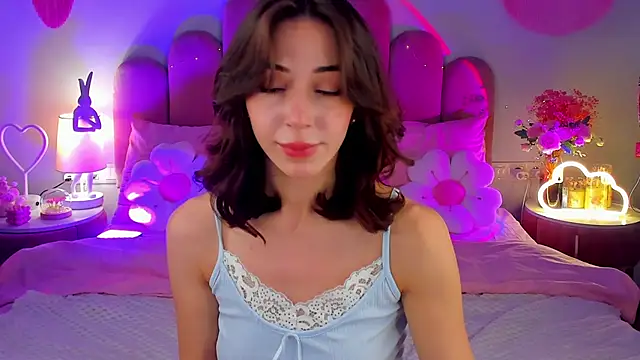 ElsaYoung online show from 11-20-25, 07:47