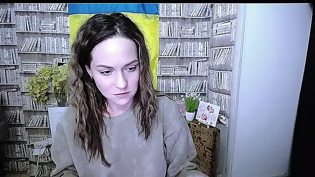 Lina Star S online show from 12-16-25, 02:32