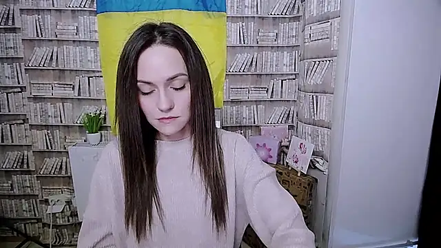 Lina Star S online show from 09-28-25, 07:48