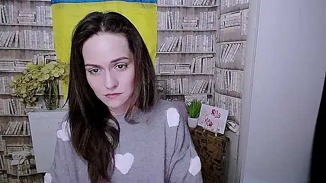 Lina Star S online show from 10-10-25, 06:03