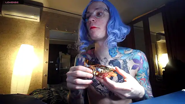 Julia dolls online show from 03-29-26, 05:14