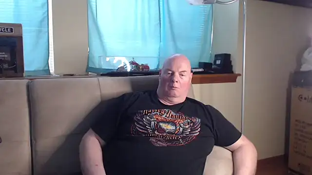 harley99574 online show from 10-16-25, 07:44