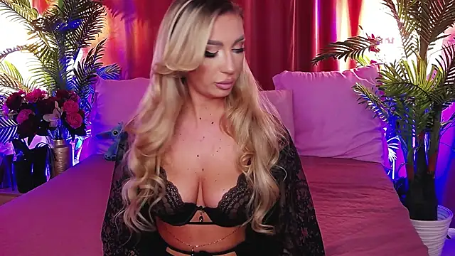 FelyJolie online show from 04-21-26, 03:29