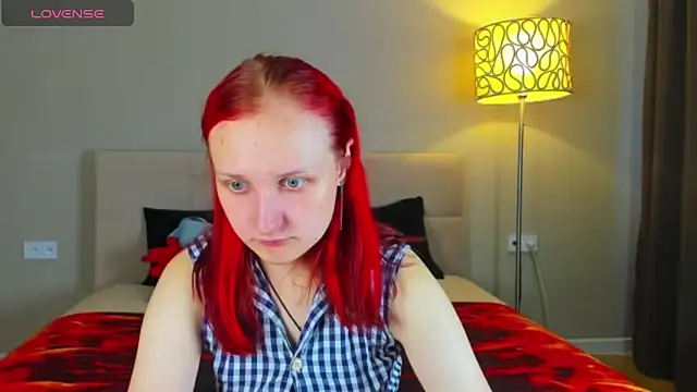 Snapshot of SallyFishery chatting on 09-13-25, 01:27 SallyFishery online show from 09-13-25, 01:27