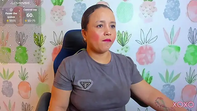 linda rios  online show from 11-20-25, 07:25