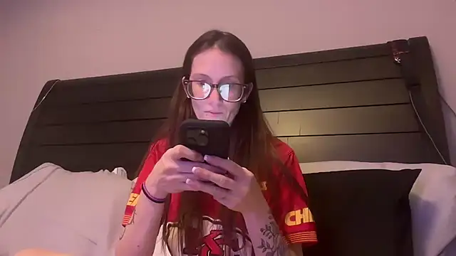 Snapshot of yourstrulylivy69 chatting on 01-19-25, 01:10 yourstrulylivy69 online show from 01-19-25, 01:10