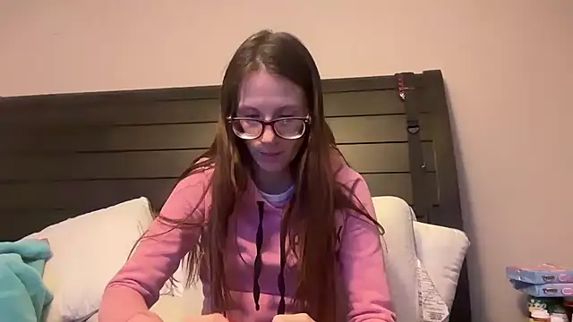 Snapshot of yourstrulylivy69 chatting on 02-18-25, 02:59 yourstrulylivy69 online show from 02-18-25, 02:59