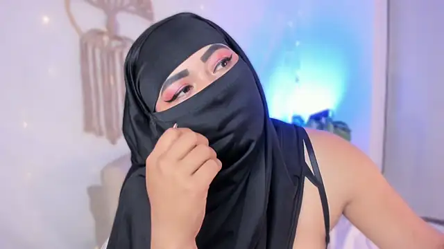 jazmin anbar online show from 11-23-25, 04:22