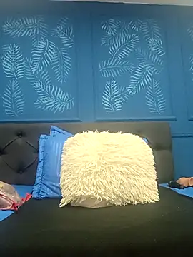 sasi luna online show from 11-11-25, 02:01