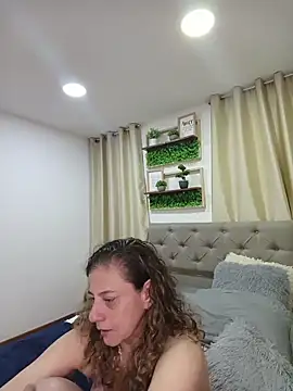 Snapshot of sasi_luna chatting on 02-08-26, 03:26 sasi luna online show from 02-08-26, 03:26