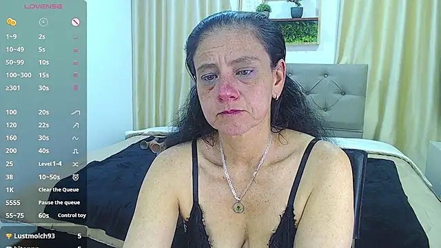 sasi luna online show from 11-23-25, 04:44