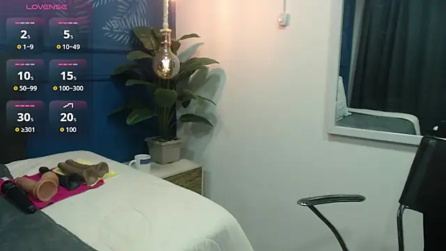 sasi luna online show from 09-25-25, 02:12