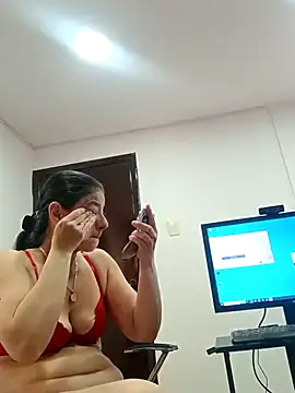 sasi luna online show from 09-24-25, 04:57