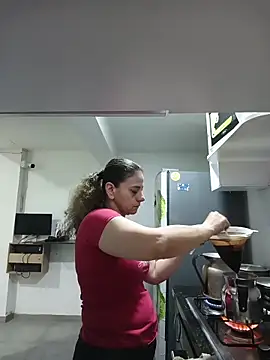 Snapshot of sasi_luna chatting on 02-24-26, 02:07 sasi luna online show from 02-24-26, 02:07