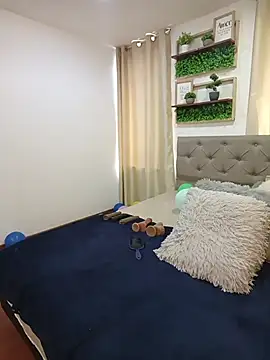 Snapshot of sasi_luna chatting on 03-24-26, 02:06 sasi luna online show from 03-24-26, 02:06