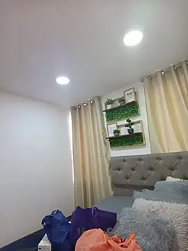 Snapshot of sasi_luna chatting on 02-09-26, 01:53 sasi luna online show from 02-09-26, 01:53