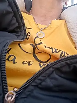 sasi luna online show from 12-18-25, 01:15