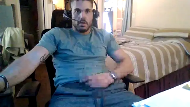 Strokeking4u online show from 03-19-26, 04:07