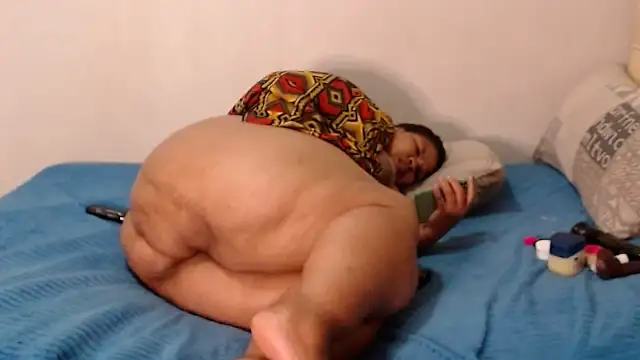 Snapshot of Bbw255 chatting on 09-10-25, 10:42 Bbw255 online show from 09-10-25, 10:42