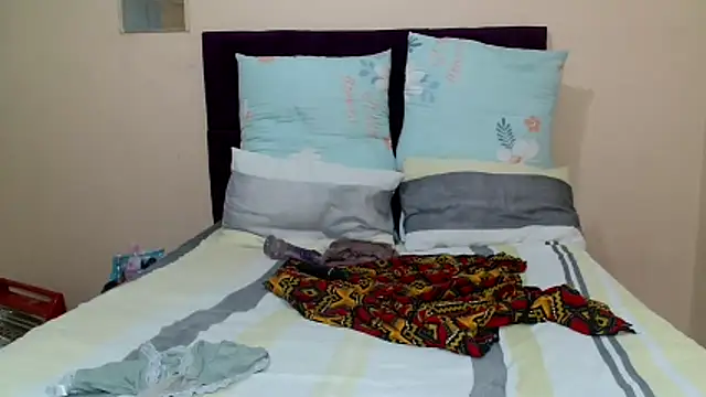 Bbw255 online show from 12-18-25, 10:08