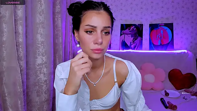 Carry magic online show from 04-14-26, 07:41