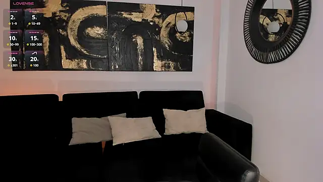 MiaFarrell  online show from 04-10-26, 05:09