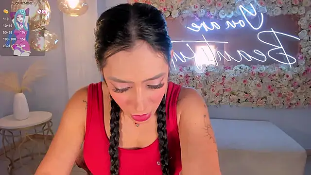 IsabelBornner online show from 10-19-25, 04:43