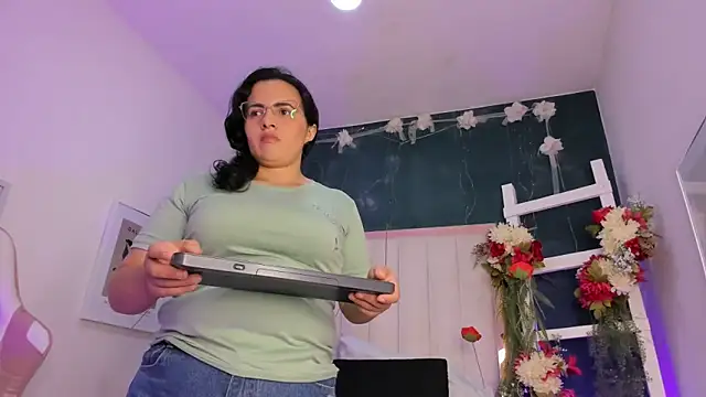 africa holmes online show from 03-12-26, 02:28