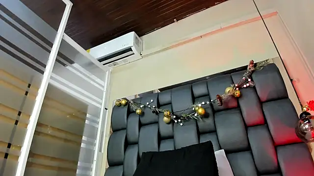 africa holmes online show from 03-28-26, 02:23