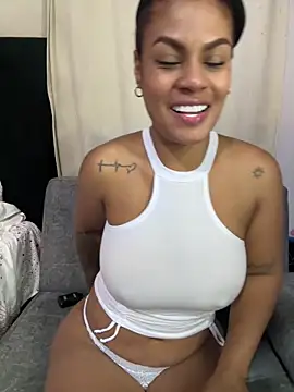 Snapshot of Naticol1 chatting on 02-18-26, 12:30 Naticol1 online show from 02-18-26, 12:30