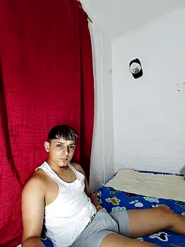 Boy romeooo online show from 12-13-24, 09:20