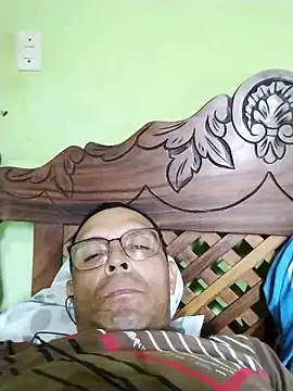 Snapshot of Alex011277 chatting on 10-08-25, 07:36 Alex011277 online show from 10-08-25, 07:36