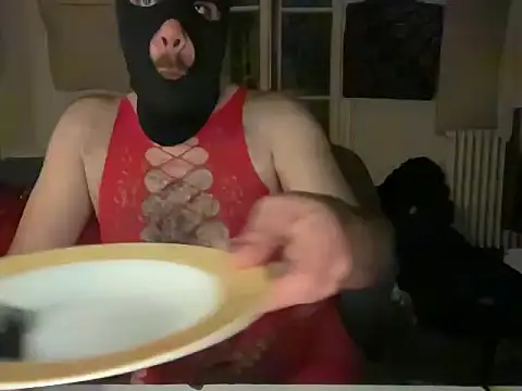 Snapshot of Sissy_egypt chatting on 10-25-25, 05:39 Sissy egypt online show from 10-25-25, 05:39