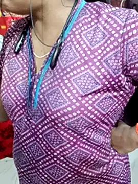 Snapshot of _Hot-Couple chatting on 06-27-26, 05:46 Hot-Couple online show from 06-27-26, 05:46