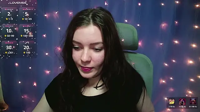 Lana  Cute  online show from 12-21-25, 01:35