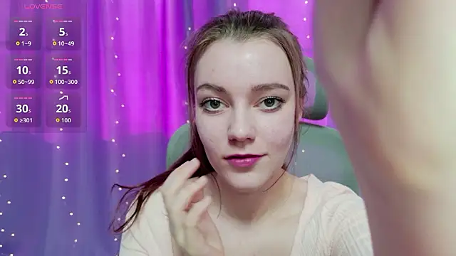 Lana  Cute  online show from 03-18-26, 01:24