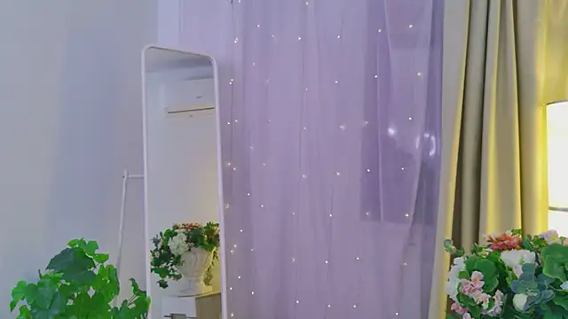 Lana  Cute  online show from 07-01-26, 02:17