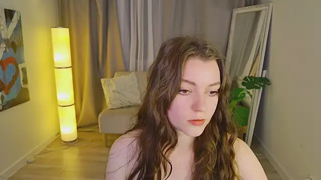 Lana  Cute  online show from 06-10-26, 02:51