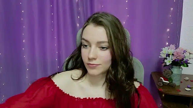 Lana  Cute  online show from 04-15-26, 01:37