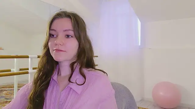 Lana  Cute  online show from 07-06-26, 10:11