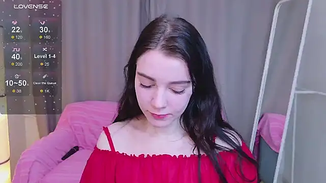 Lana  Cute  online show from 03-07-25, 12:01