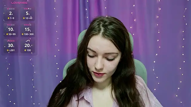 Lana  Cute  online show from 03-10-26, 02:54