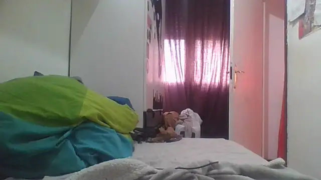 lunaxxxtreme online show from 02-10-25, 01:01