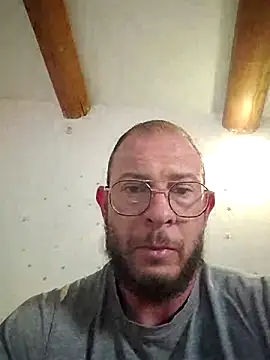 jourdinio13 online show from 10-12-25, 04:19